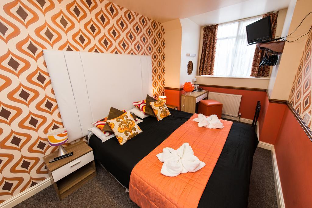 The Scarborough Travel And Holiday Lodge Exteriér fotografie