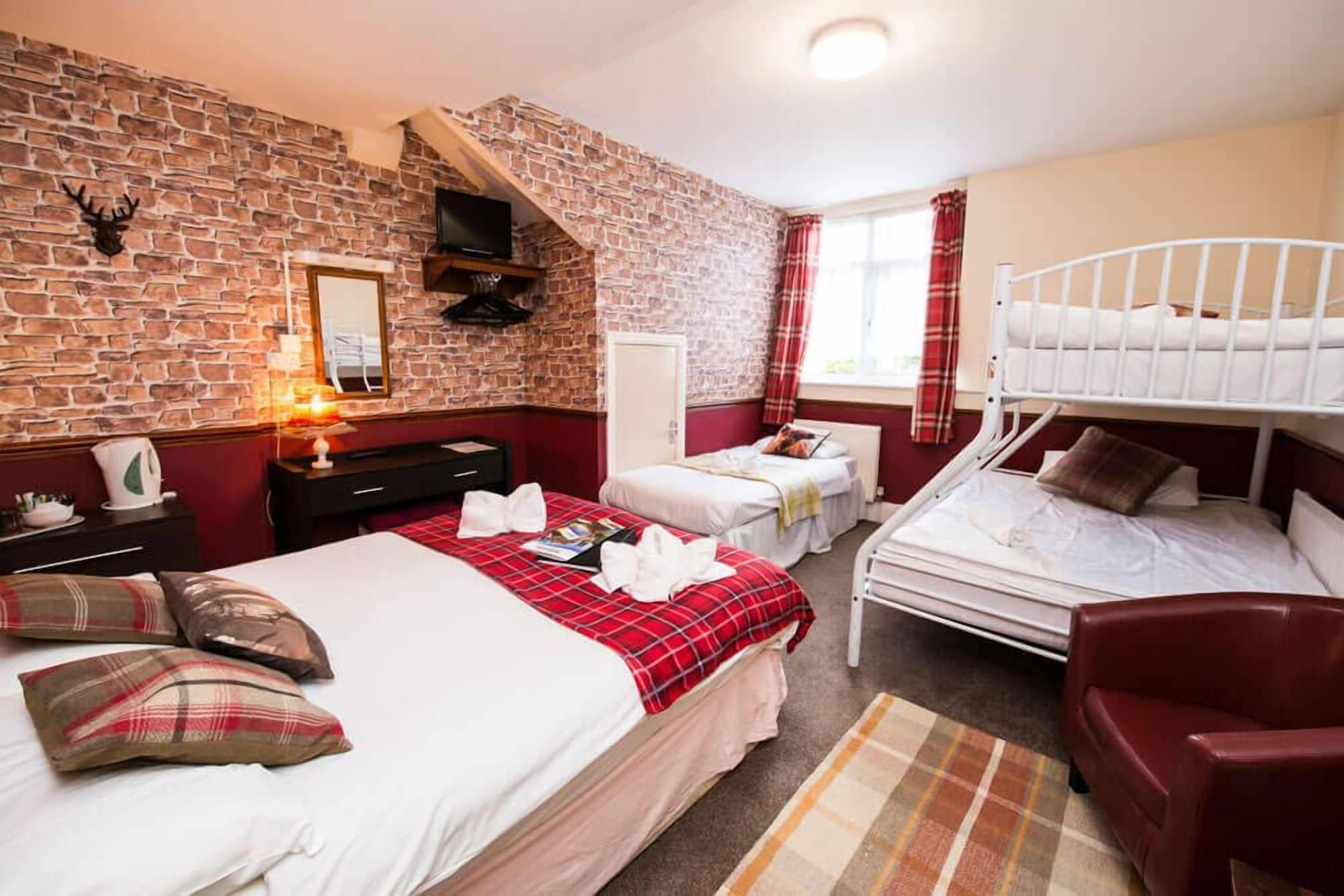 The Scarborough Travel And Holiday Lodge Exteriér fotografie