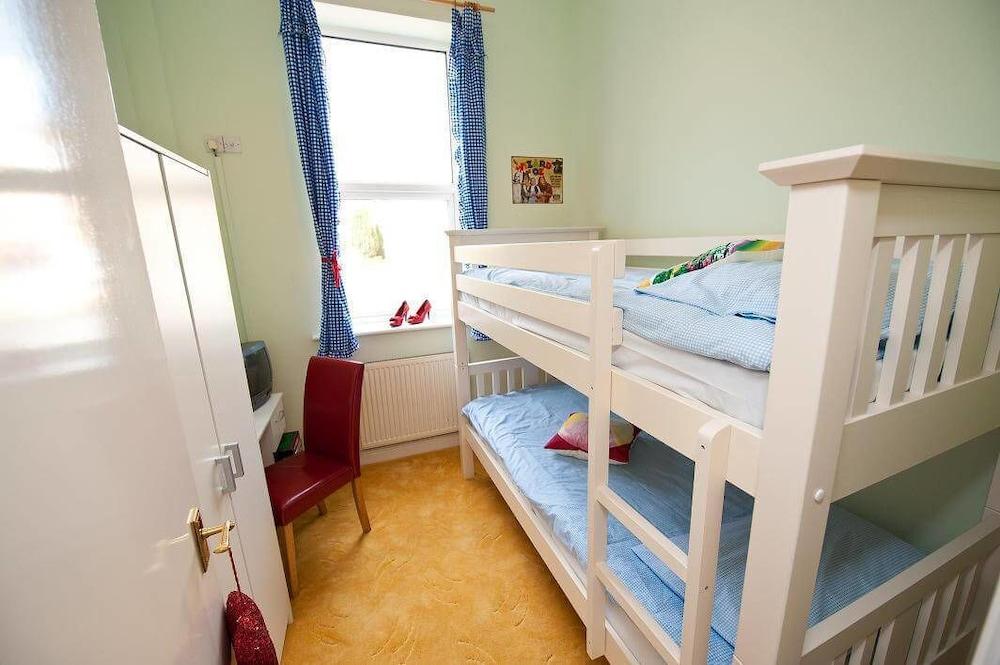 The Scarborough Travel And Holiday Lodge Exteriér fotografie