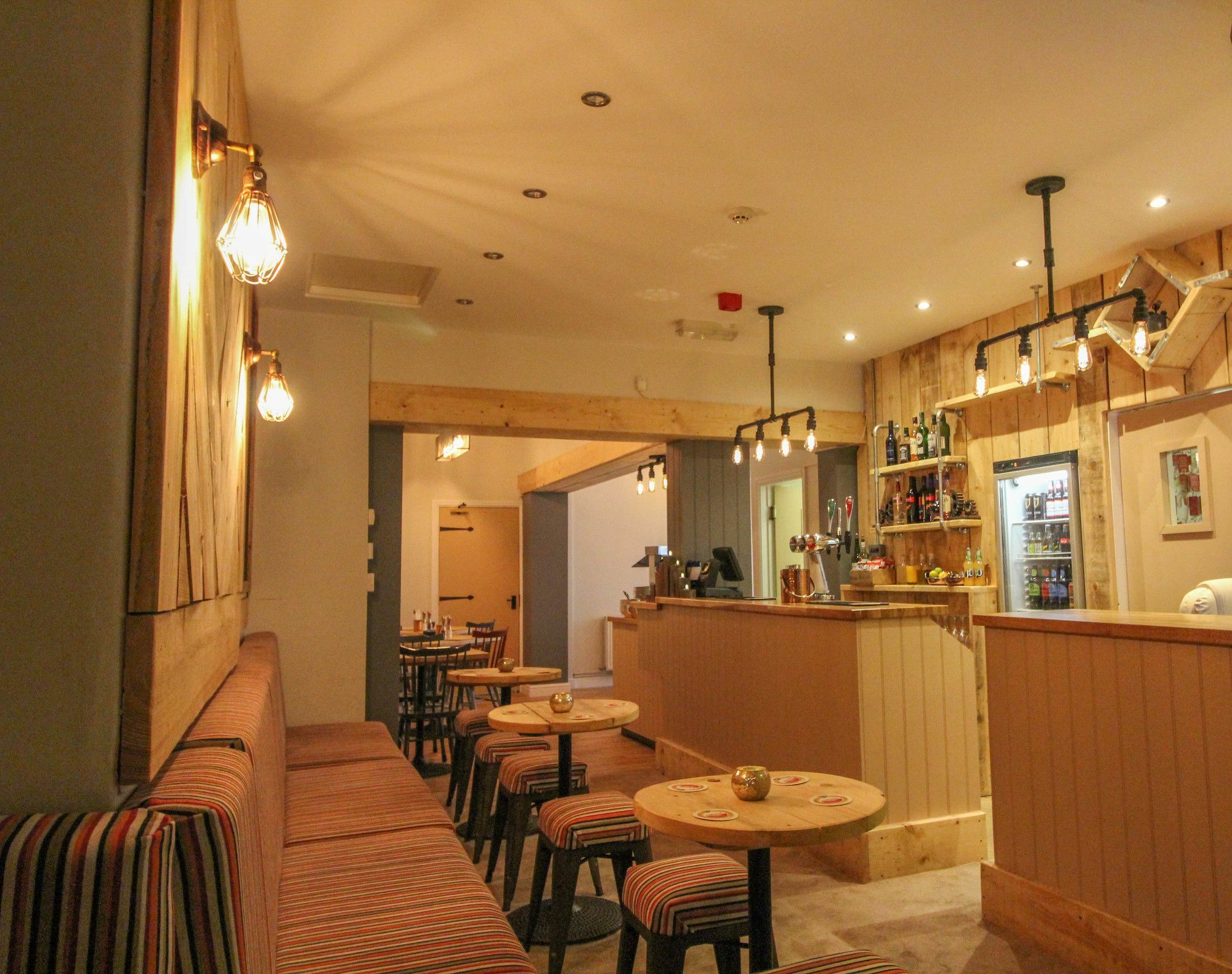 The Scarborough Travel And Holiday Lodge Exteriér fotografie