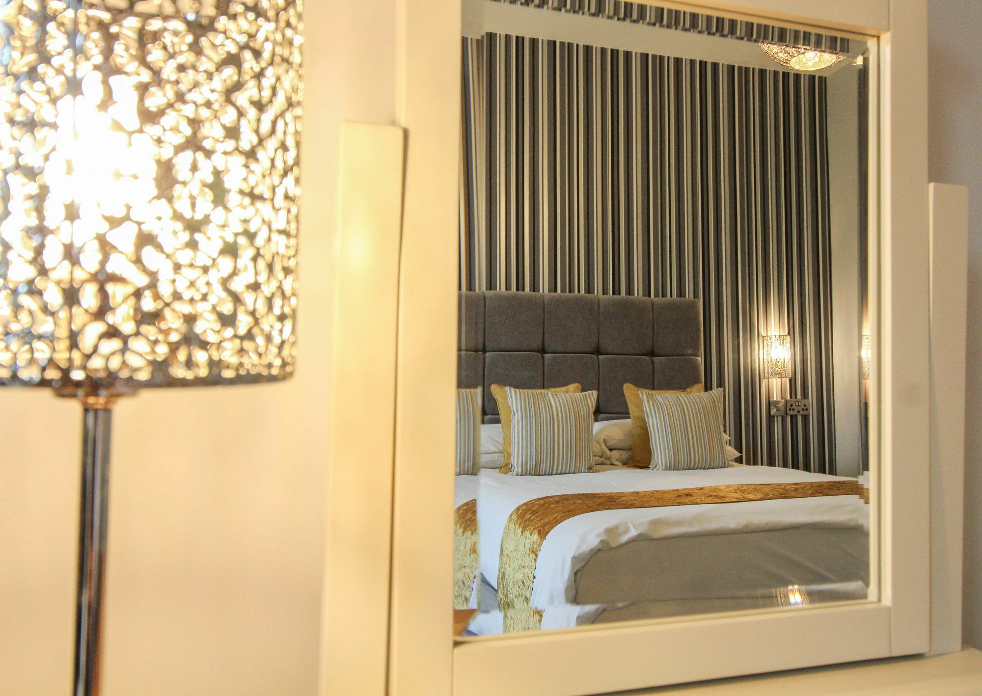 The Scarborough Travel And Holiday Lodge Exteriér fotografie