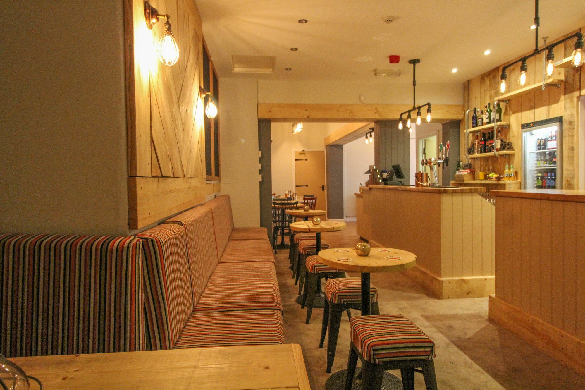 The Scarborough Travel And Holiday Lodge Exteriér fotografie